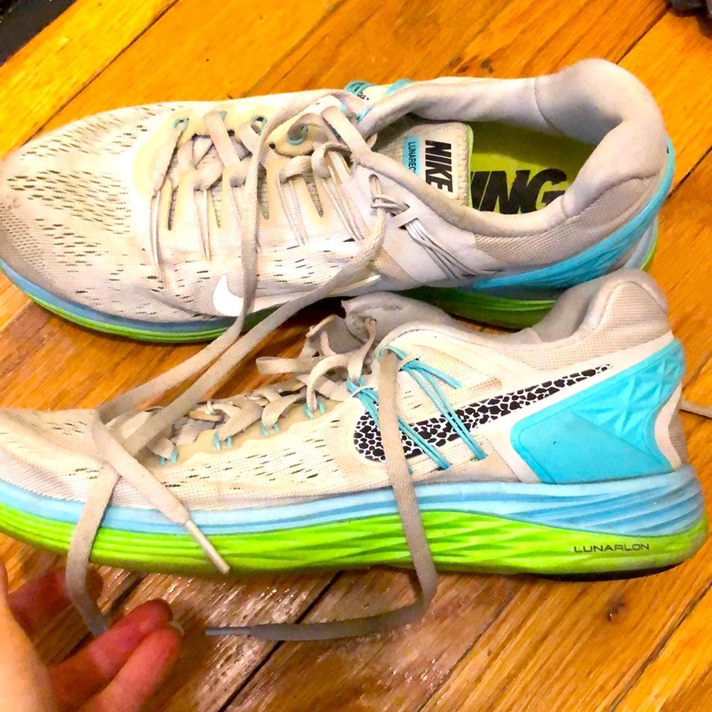 Nike LunarEclipse - size 8.5